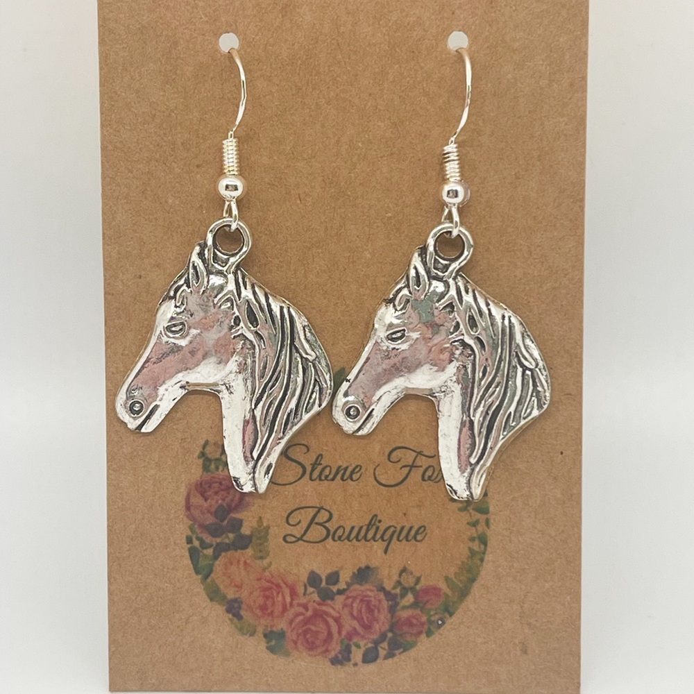 .925 Sterling Silver Hook Wire Earrings with Horse Head Novelty Charms.